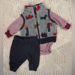 3-piece set (vest + long-sleeve onesie + pants) | Newborn | Carter’s